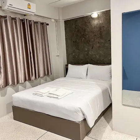 Anton Hotel Hatyai-3